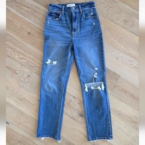 Abercrombie & Fitch The Ankle Straight Ultra High Rise 26 Long